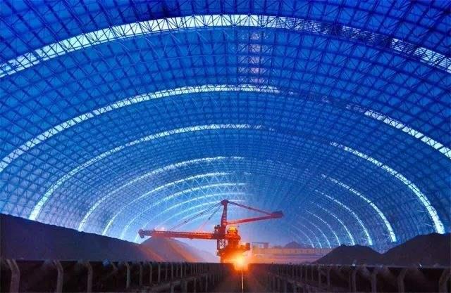 乌兰浩特亿优钢构工程师为您解析原料场封闭技术的特点和类型